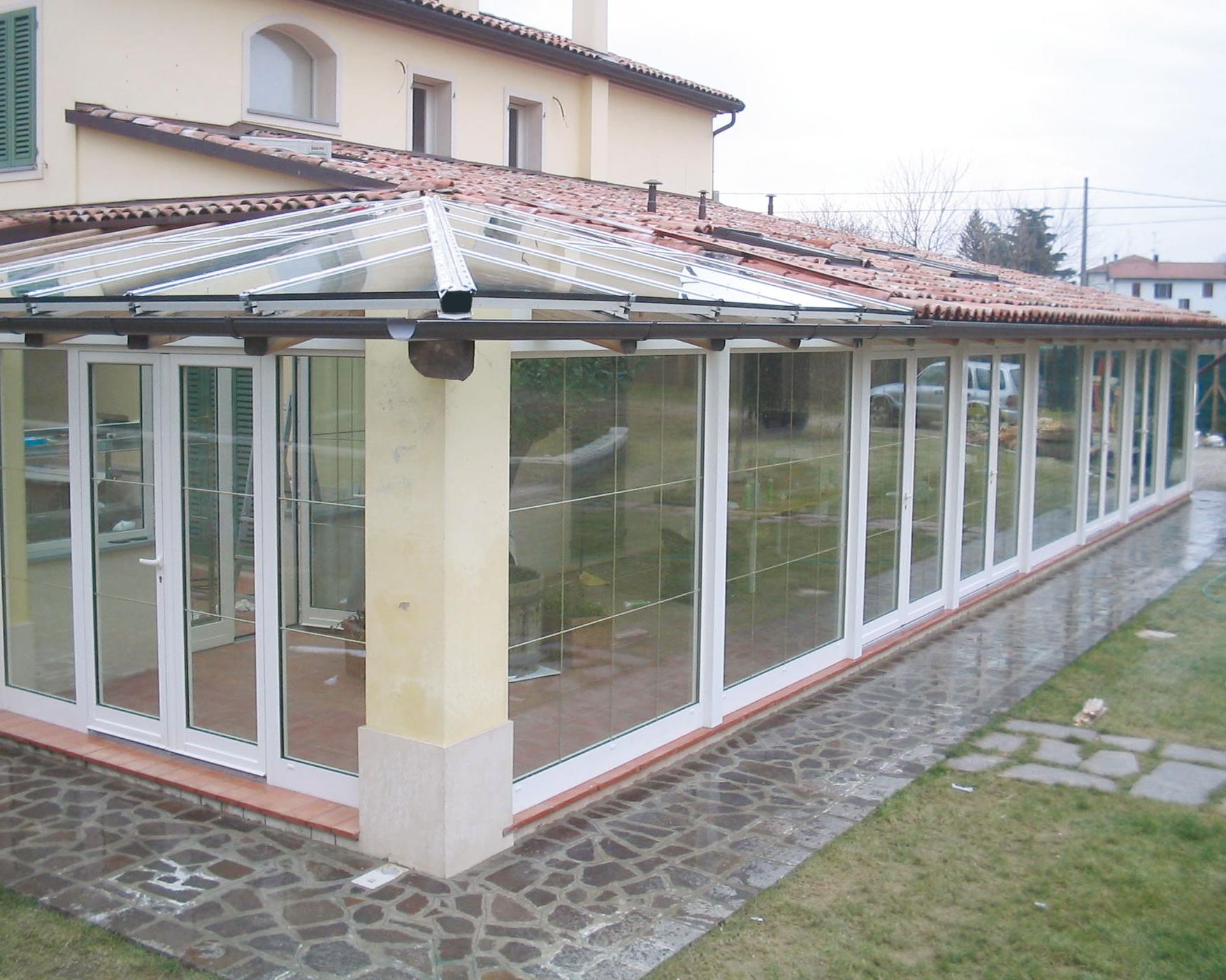 SERRAMENTI IN ALLUMINIO