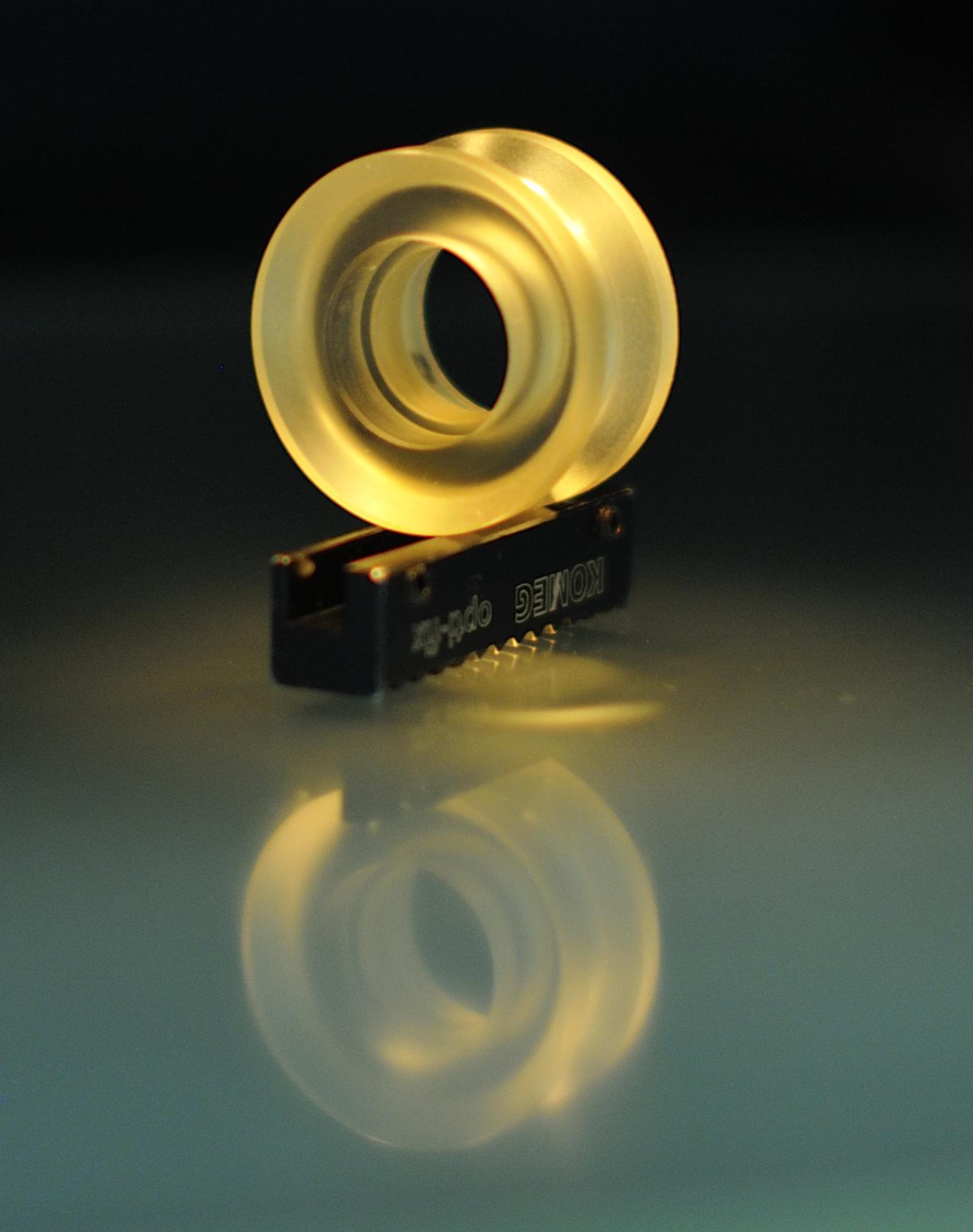 PARTICOLARI MECCANICI DI PRECISIONE